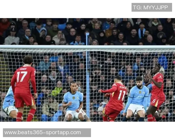 桑德兰官方推特盛赞中卫巴拉德的精彩表现引发球迷热议与期待